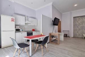 Квартира Home Hotel ул. Костёльная, 9. Стандарт двухместный однокомнатная квартира 9